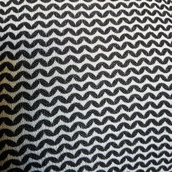 Iphoria 100% Cashmere Fringe Sweater XS Black White Graphic Heart Boho Luxe Art - Picture 7 of 16